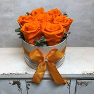 Edle Rosenbox "Sunset" mit 7 stabilisierten orangen Rosen