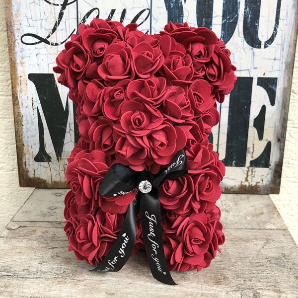 Ours en peluche avec cheap des roses