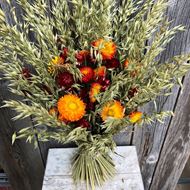 Bouquet natur Trockenblumenstrauss mit Strohblumen rotorange