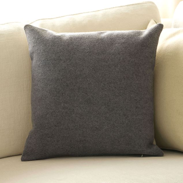 Image de Coussin décoratif "Bicolor Denim", 40 x 40 cm, 100% laine de mouton de Burel