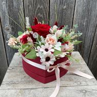 Herzbox mit Rose "Poesie in rot"